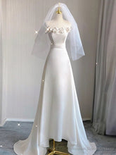 White Satin Strapless Flower Wedding Dress